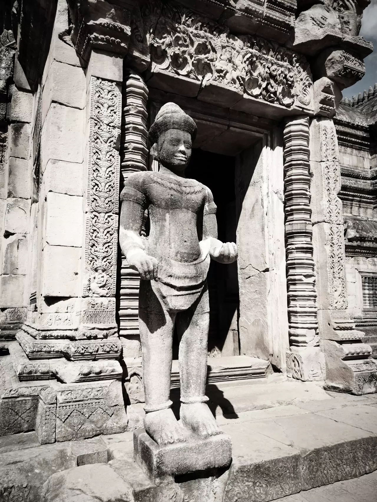 ancient statue at the gate