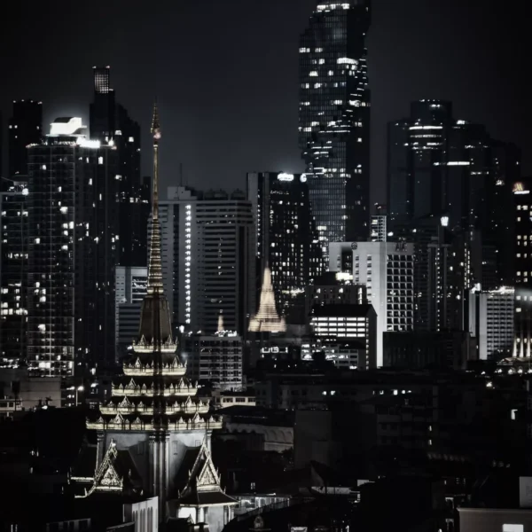 bangkok-city-in-contrast-bw-68ed0f092e0d6